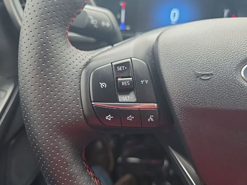 Used 2025 Ford Escape ST-Line w/ Equipment Group 301A FWD image 15