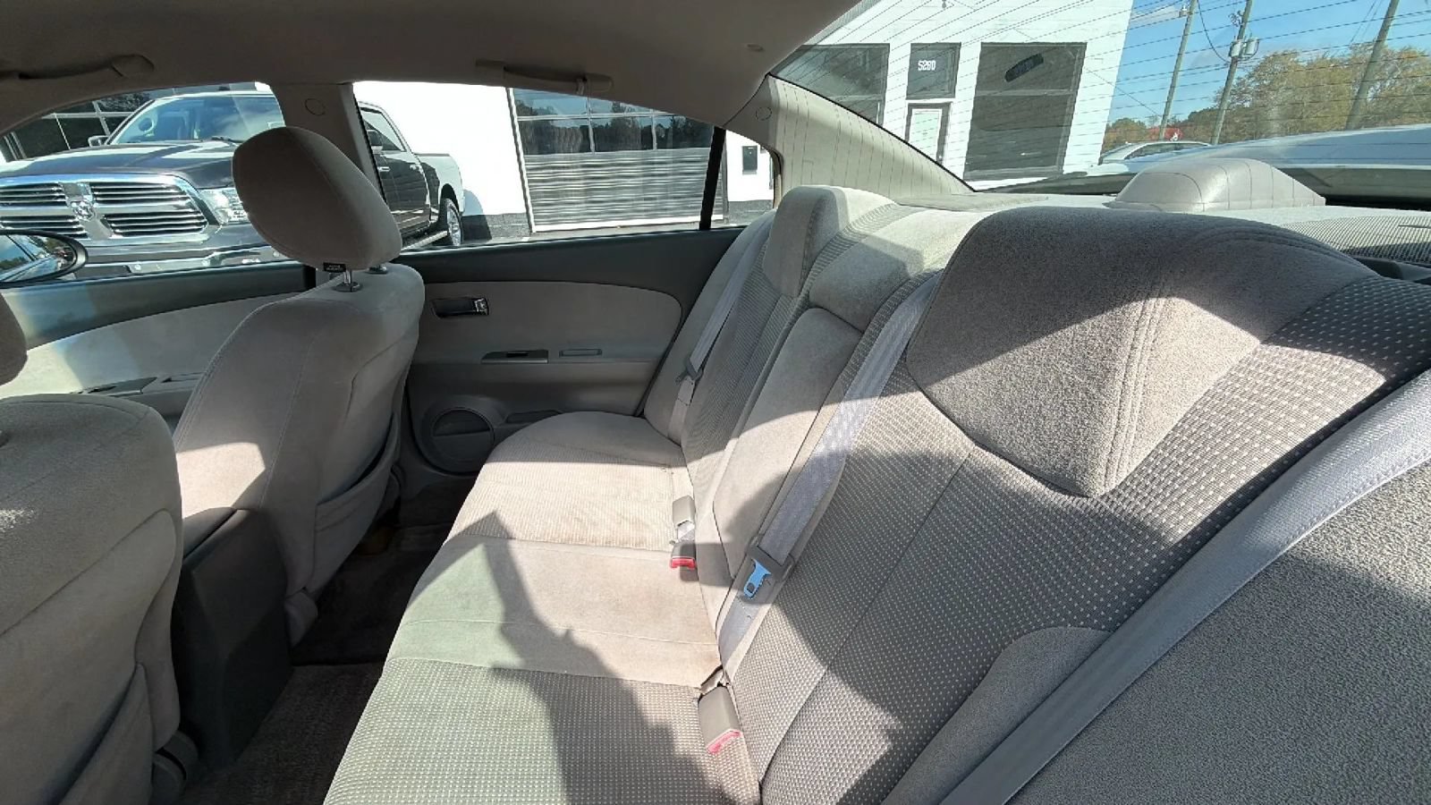 Used 2005 Nissan Altima 2.5 S w/ (S02) Side Airbags Pkg FWD image 31
