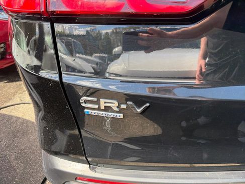 Used 2024 Honda CR-V Sport image 9