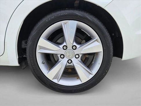 Used 2014 Acura ILX FWD image 19