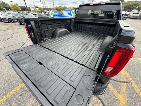 Used 2023 GMC Sierra 1500 AT4 image 30