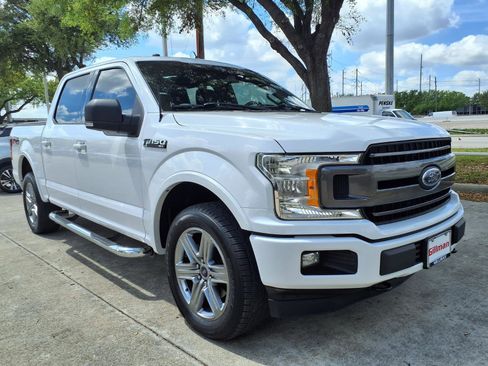 Used 2018 Ford F150 XLT w/ Equipment Group 302A Luxury image 2