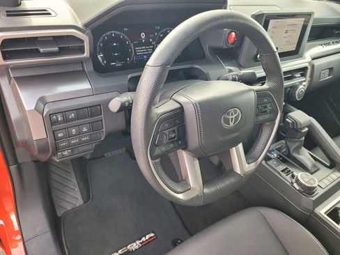 Used 2024 Toyota Tacoma TRD Off-Road w/ TRD Off Road Upgrade Package AWD/4WD image 27