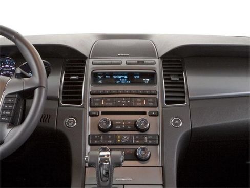 Used 2010 Ford Taurus SEL FWD image 15