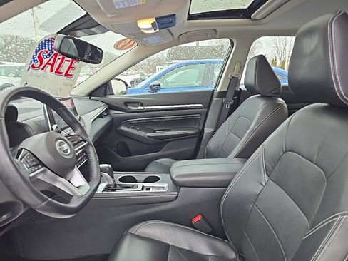 Used 2019 Nissan Altima 2.5 Platinum image 5