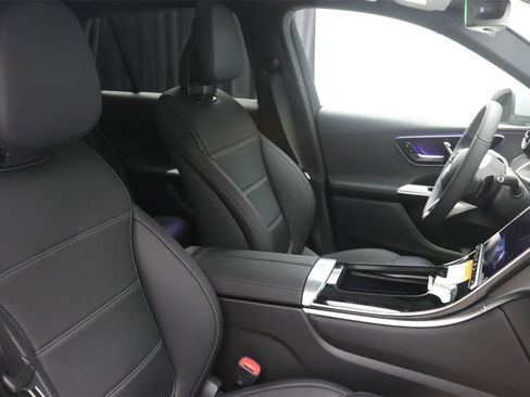 New 2026 Mercedes-Benz GLC 300 GLC 300 image 9