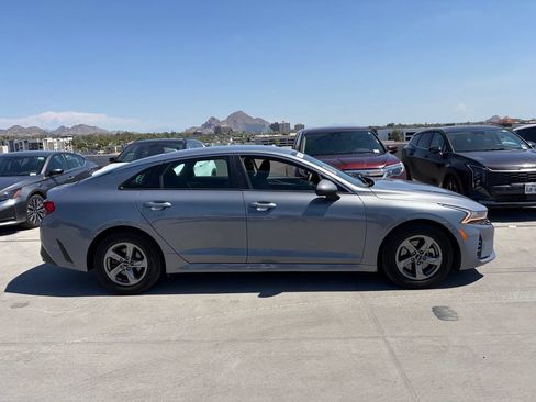 Used 2022 Kia K5 LXS FWD image 3