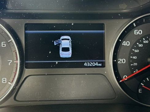 Used 2022 Kia Forte GT-Line w/ GT-Line Premium Package FWD image 12