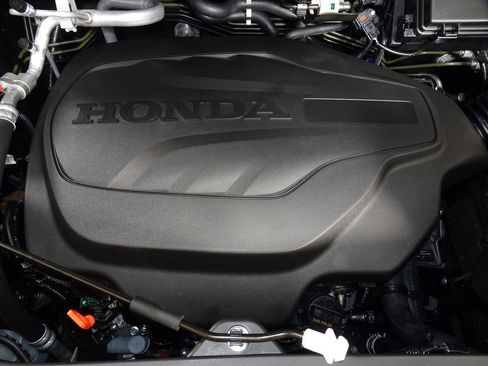 New 2026 Honda Ridgeline Black Edition image 9