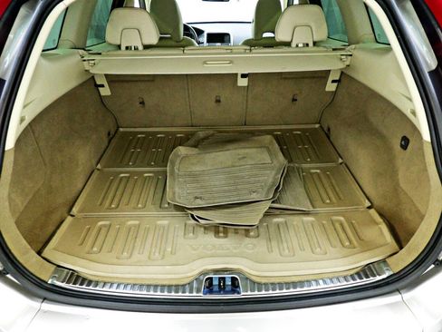 Used 2014 Volvo XC60 T6 image 13