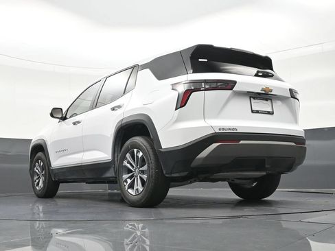 Used 2026 Chevrolet Equinox LT AWD/4WD image 26
