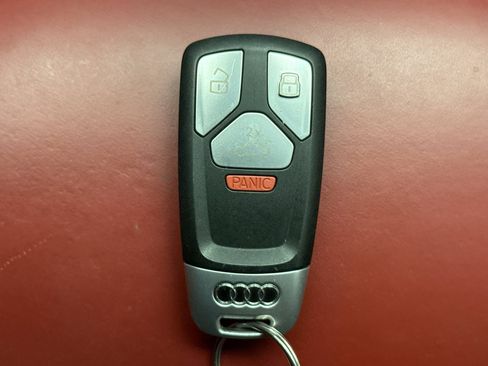 Used 2021 Audi SQ5 Prestige AWD/4WD image 26