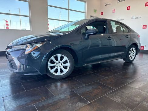 Used 2024 Toyota Corolla LE FWD image 3