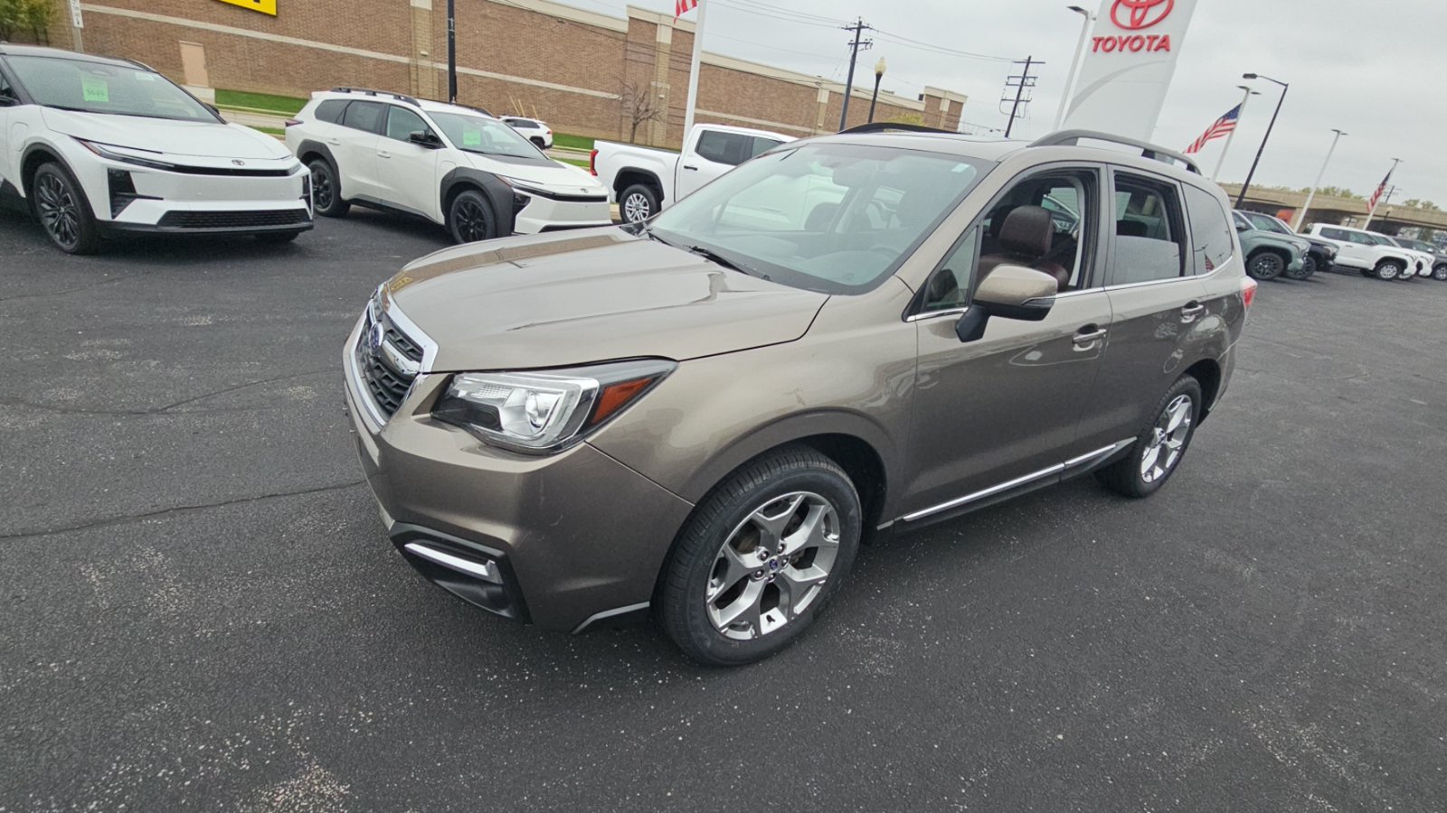 Used 2018 Subaru Forester 2.5i Touring AWD/4WD image 7