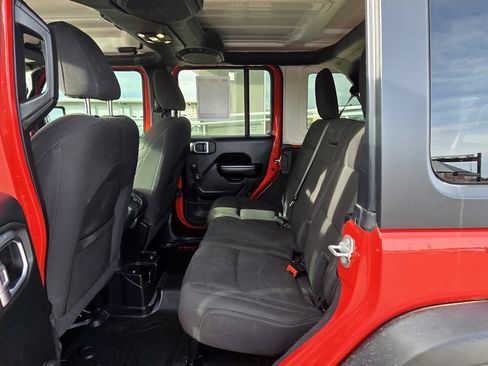 Used 2021 Jeep Wrangler Unlimited Sport image 26