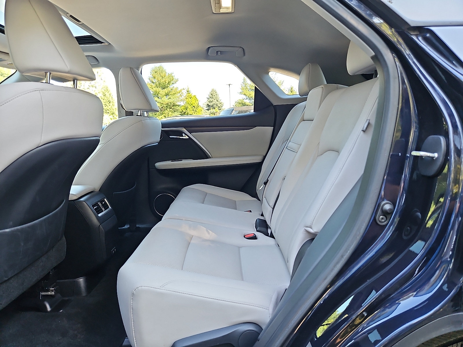 Used 2020 Lexus RX 350 AWD w/ Premium Package image 11