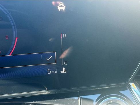 New 2026 Chevrolet Trax RS image 12