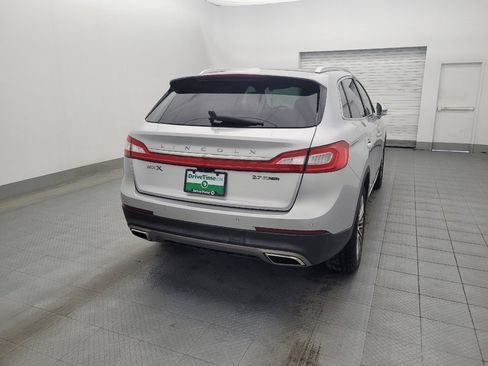 Used 2016 Lincoln MKX Reserve w/ Technology Package image 7