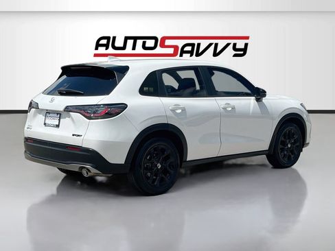 Used 2024 Honda HR-V Sport image 7