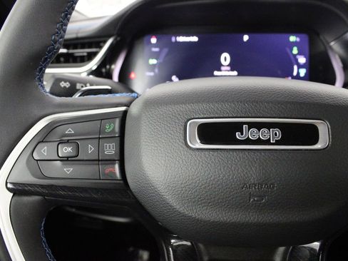 Used 2022 Jeep Grand Cherokee Trailhawk w/ Advanced Protech Group II image 27