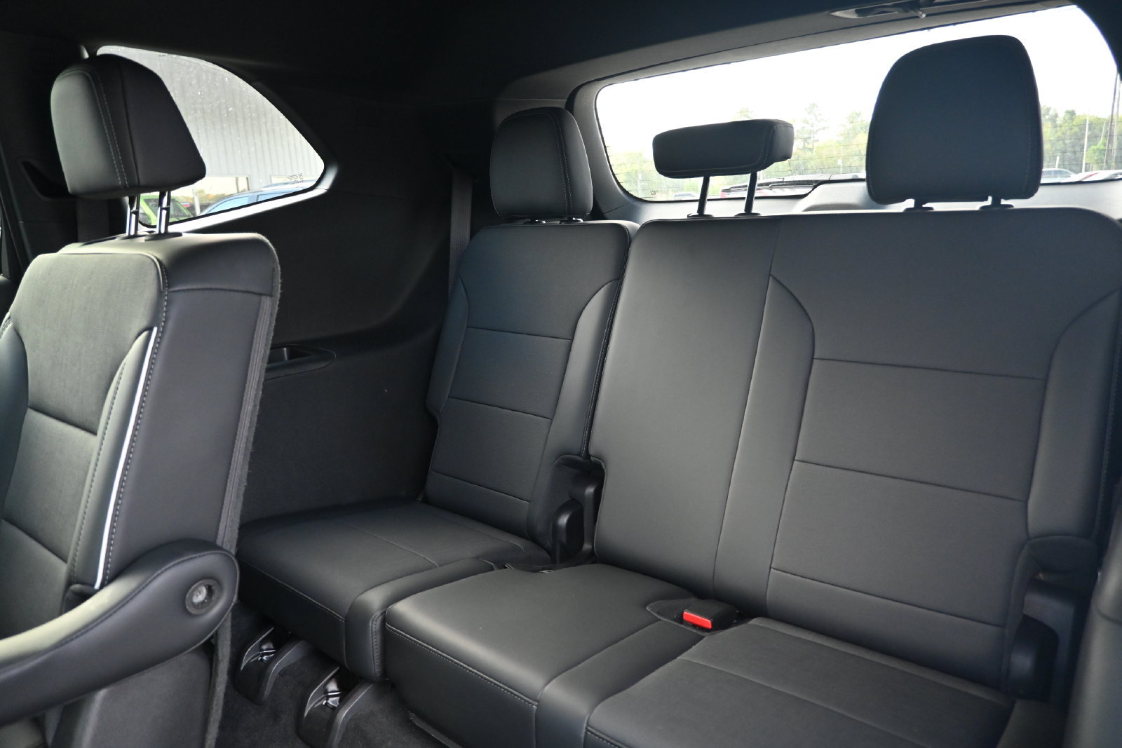 Used 2026 Buick Enclave Preferred FWD image 23