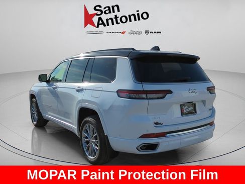 New 2025 Jeep Grand Cherokee L Summit w/ MOPAR Finishing Package AWD/4WD image 6