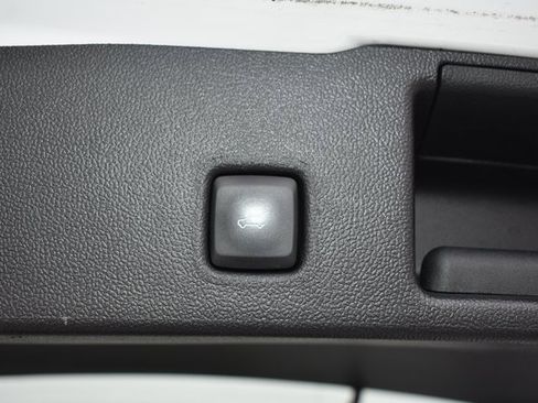 Used 2023 Ford Escape ST-Line image 38