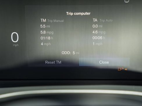New 2026 Volvo XC40 B5 Plus w/ Climate Package AWD/4WD image 45