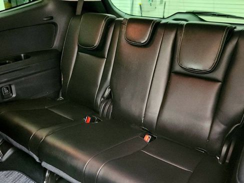 Used 2019 Subaru Ascent Premium image 22