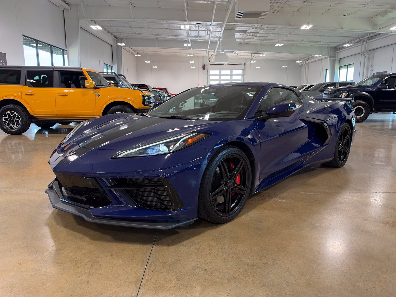 Used 2026 Chevrolet Corvette Stingray Premium Conv w/ Z51 Performance Package RWD image 6
