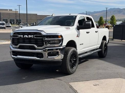 Used 2025 RAM 2500 Big Horn AWD/4WD image 10