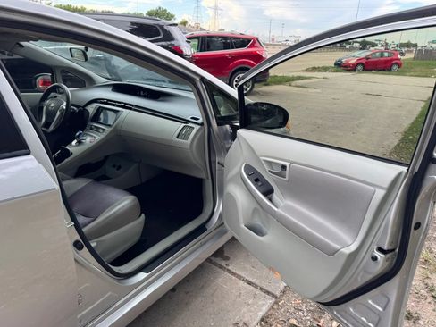 Used 2013 Toyota Prius Two FWD image 23