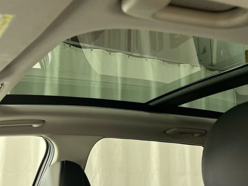 Used 2021 Kia Sorento EX image 24