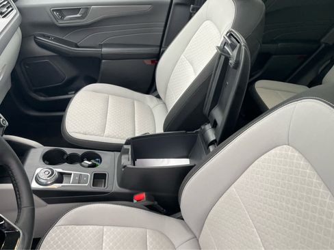 Used 2025 Ford Escape Active w/ Tech Pack #1 image 28