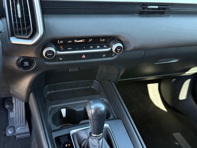 Used 2024 MAZDA CX-50 AWD 2.5 S w/ Preferred Package image 16
