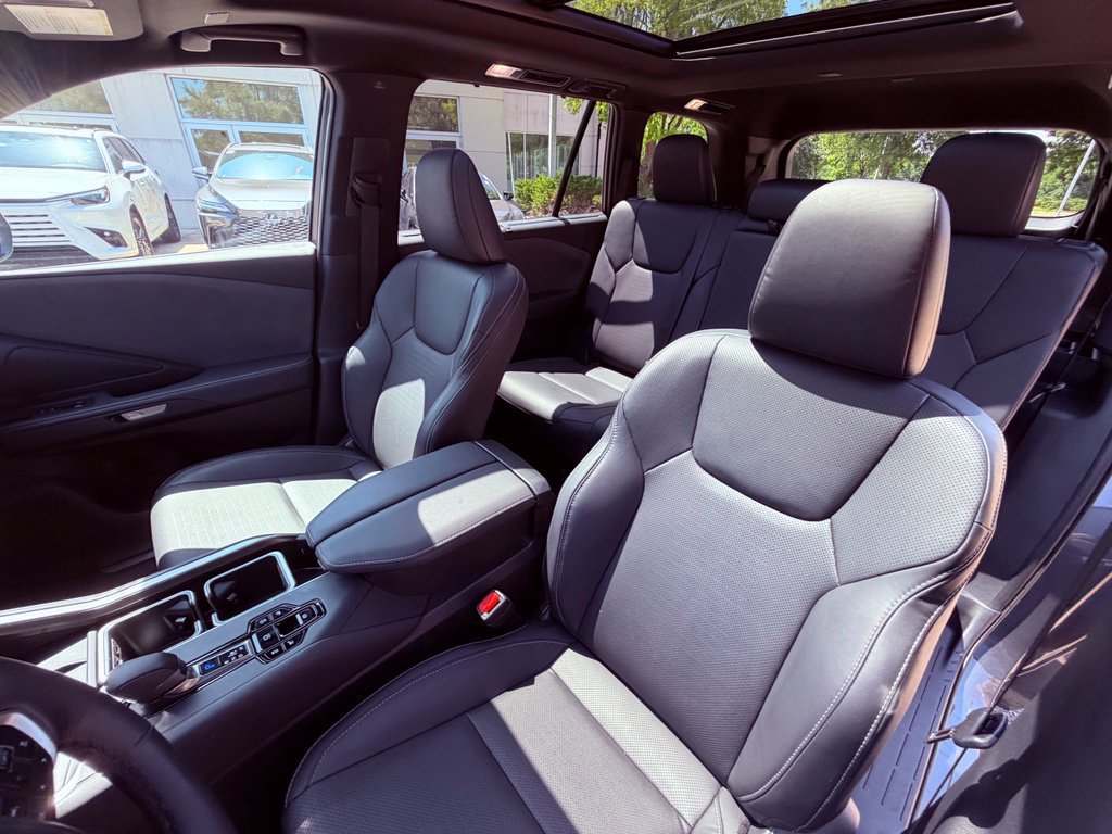 Certified 2025 Lexus TX 350 AWD w/ Technology Package image 15