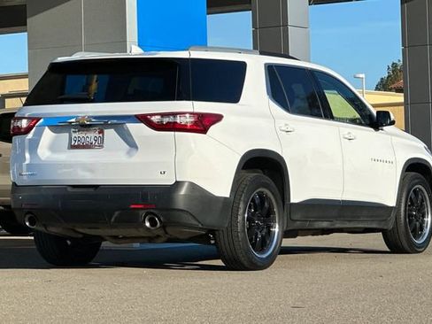 Used 2018 Chevrolet Traverse LT image 5