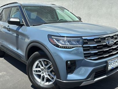 New 2026 Ford Explorer Active w/ Active Comfort Package