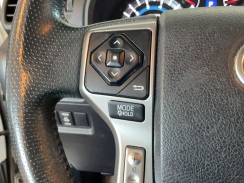 Used 2014 Toyota 4Runner SR5 RWD image 17