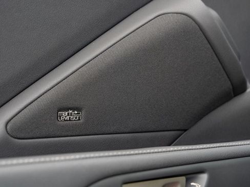 New 2026 Lexus TX 500h AWD image 32