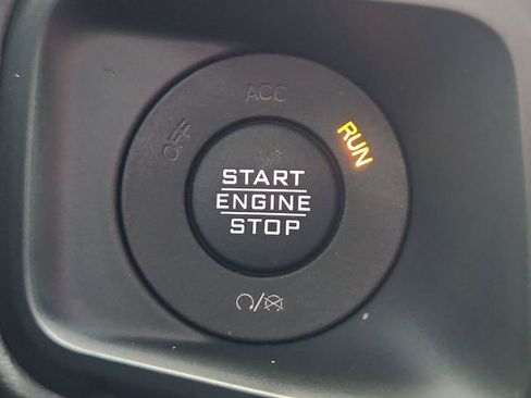 Used 2026 Jeep Wrangler Unlimited Rubicon image 17