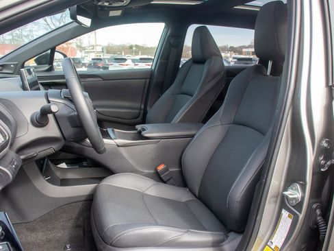 Used 2023 Toyota bZ4X AWD w/ Weather Package image 12