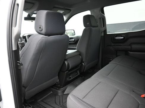 Used 2020 Chevrolet Silverado 1500 Custom Trail Boss w/ Custom Convenience Package AWD/4WD image 26