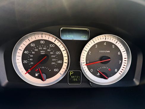 Used 2013 Volvo C70 T5 image 48