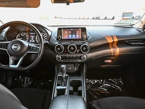 Used 2020 Nissan Sentra S image 15