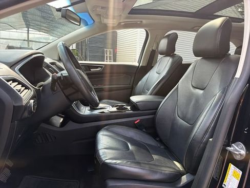 Used 2016 Ford Edge Titanium w/ Equipment Group 301A AWD/4WD image 11