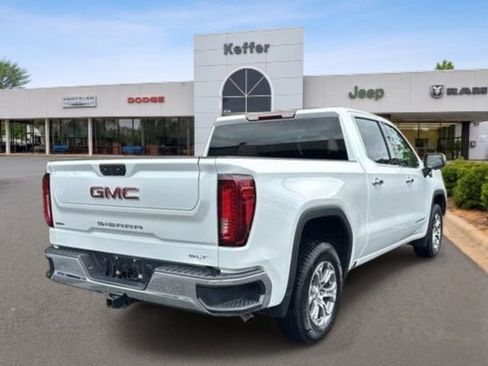 Used 2025 GMC Sierra 1500 SLT RWD image 6
