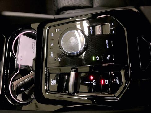 New 2026 BMW 540i xDrive w/ M Sport Package image 7