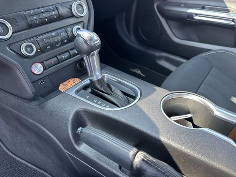 Used 2020 Ford Mustang Coupe image 15