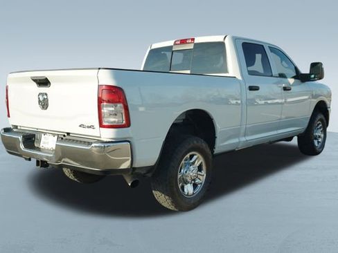 Used 2024 RAM 2500 Tradesman w/ Chrome Appearance Group image 9